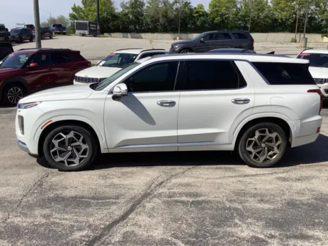 More photos of 2021 Hyundai Palisade Calligraphy at Jeremy Franklin Mitsubishi, MO