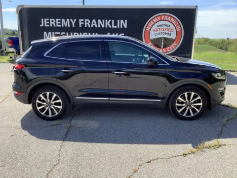 Photos of 2019 Lincoln MKC Reserve for sale in Kansas City, MO at Jeremy Franklin Mitsubishi
