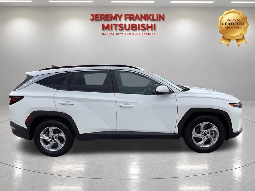 Used 2024 Hyundai Tucson SEL with VIN 5NMJB3DE4RH298409 for sale in Kansas City