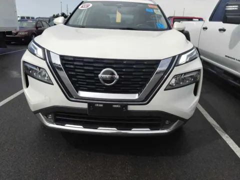 White 2021 Nissan Rogue Platinum for sale in Kansas City, MO