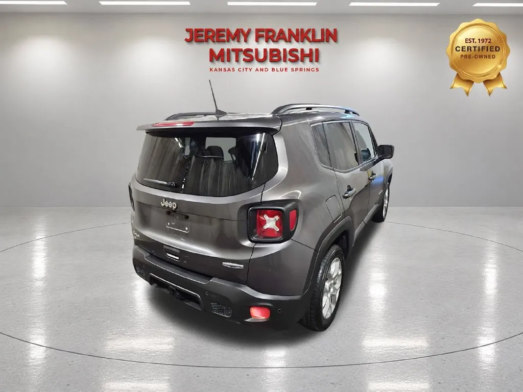 Used 2018 Jeep Renegade Latitude with VIN ZACCJBBB3JPH38455 for sale in Kansas City