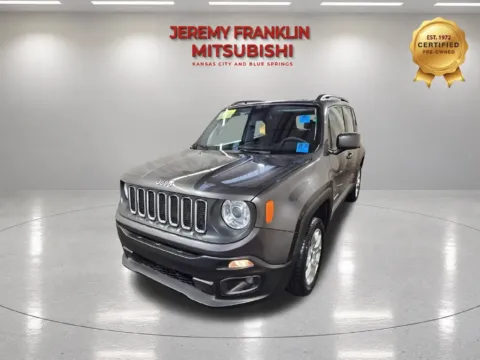 Gray 2018 Jeep Renegade Latitude for sale in Kansas City, MO