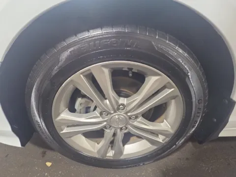 More photos of 2019 Hyundai Sonata SEL at Jeremy Franklin Mitsubishi, MO