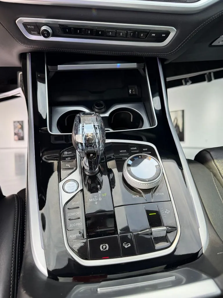 2022 BMW X7 M50i - Photo 30