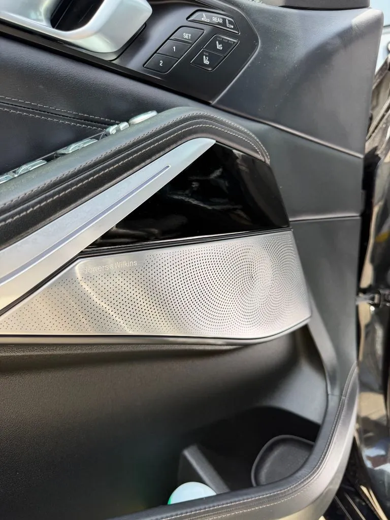2022 BMW X7 M50i - Photo 27