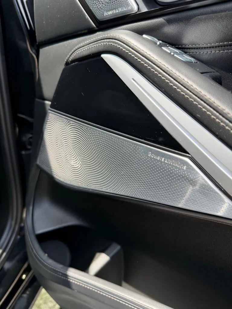 2022 BMW X7 M50i - Photo 40