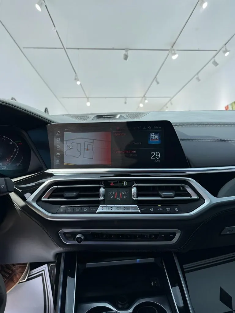 2022 BMW X7 M50i - Photo 29