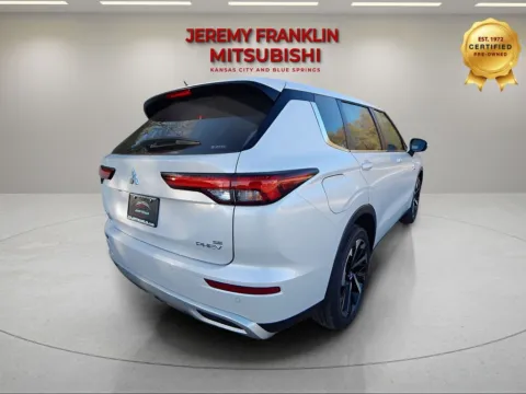 Another view of 2025 Mitsubishi Outlander PHEV SE for sale in Kansas City, MO at Jeremy Franklin Mitsubishi