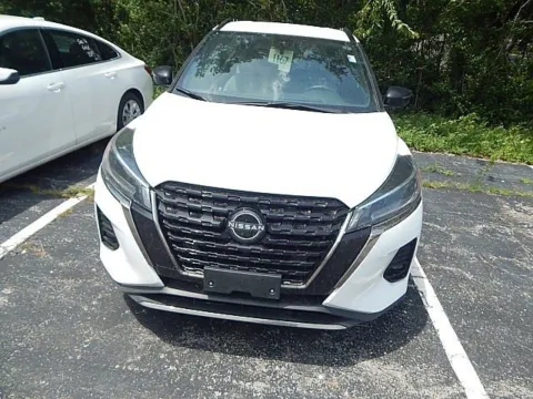 Photos of 2023 Nissan Kicks SR for sale in Kansas City, MO at Jeremy Franklin Mitsubishi