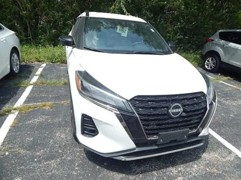 Another view of 2023 Nissan Kicks SR for sale in Kansas City, MO at Jeremy Franklin Mitsubishi