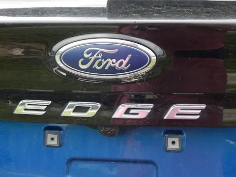 More photos of 2023 Ford Edge SEL at Jeremy Franklin Mitsubishi, MO