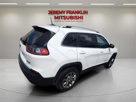 Photos of 2021 Jeep Cherokee Latitude Lux for sale in Kansas City, MO at Jeremy Franklin Mitsubishi