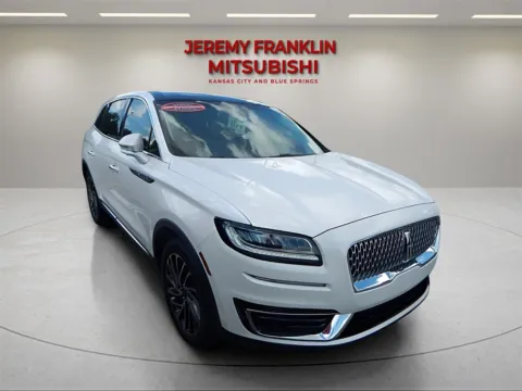 White 2019 Lincoln Nautilus Reserve for sale in Kansas City, MO