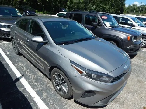 More photos of 2024 Kia Forte LXS at Jeremy Franklin Mitsubishi, MO