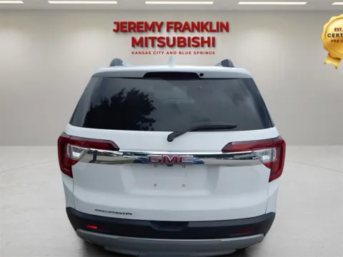 More photos of 2023 GMC Acadia SLT at Jeremy Franklin Mitsubishi, MO