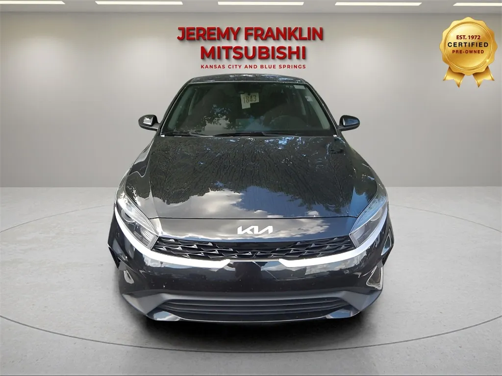 Used 2024 Kia Forte LXS with VIN 3KPF24AD2RE705741 for sale in Kansas City