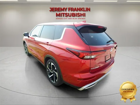 More photos of 2024 Mitsubishi Outlander SE at Jeremy Franklin Mitsubishi, MO