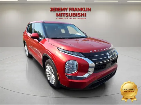 Red 2024 Mitsubishi Outlander ES for sale in Kansas City, MO