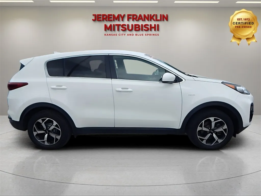 Used 2020 Kia Sportage LX with VIN KNDPMCAC2L7730873 for sale in Kansas City