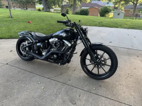 Black 2015 Harley-Davidson Softail Breakout for sale in Kansas City, MO