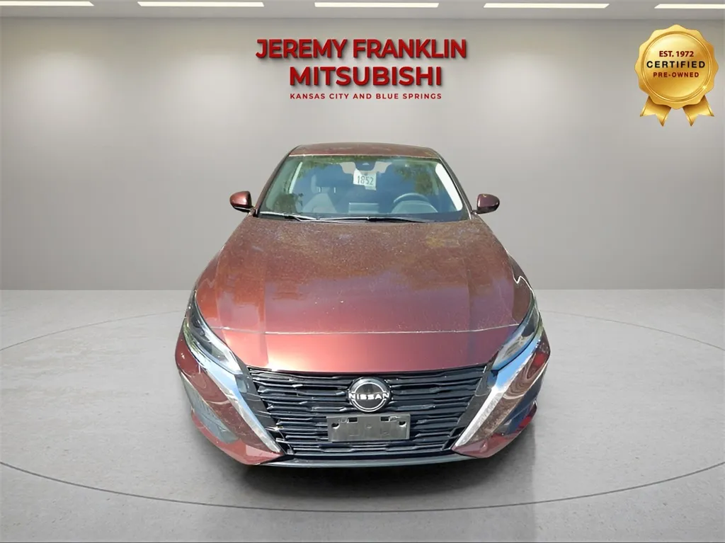 Used 2024 Nissan Altima SV with VIN 1N4BL4DV4RN309571 for sale in Kansas City