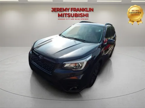 Gray 2019 Subaru Forester Limited for sale in Kansas City, MO