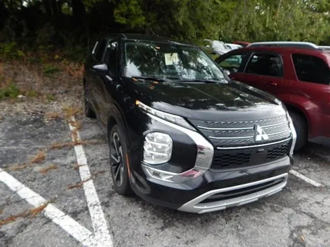 Another view of 2024 Mitsubishi Outlander SE for sale in Kansas City, MO at Jeremy Franklin Mitsubishi