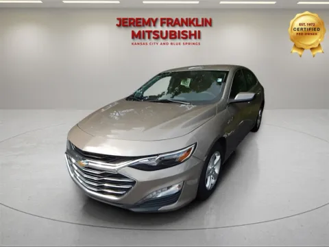 Gray 2023 Chevrolet Malibu LT for sale in Kansas City, MO