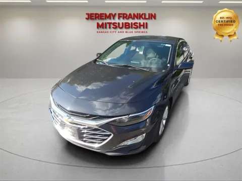 Gray 2023 Chevrolet Malibu LT for sale in Kansas City, MO