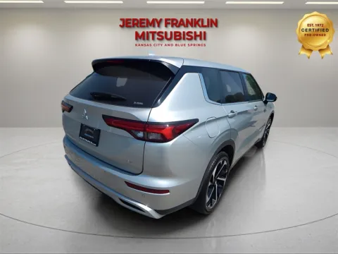 Another view of 2024 Mitsubishi Outlander SE for sale in Kansas City, MO at Jeremy Franklin Mitsubishi