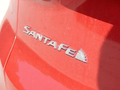 More photos of 2023 Hyundai Santa Fe Limited at Jeremy Franklin Mitsubishi, MO