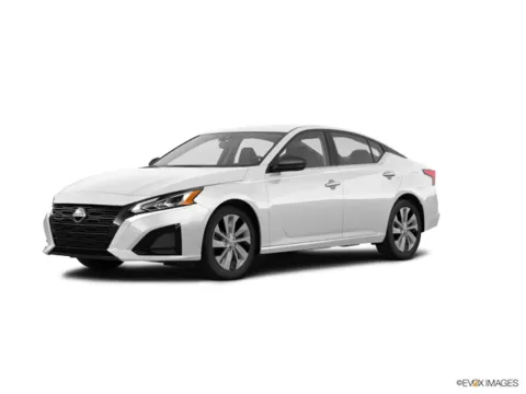 White 2024 Nissan Altima 2.5 S for sale in Kansas City, MO