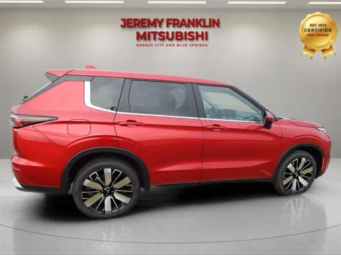 Photos of 2025 Mitsubishi Outlander SE for sale in Kansas City, MO at Jeremy Franklin Mitsubishi