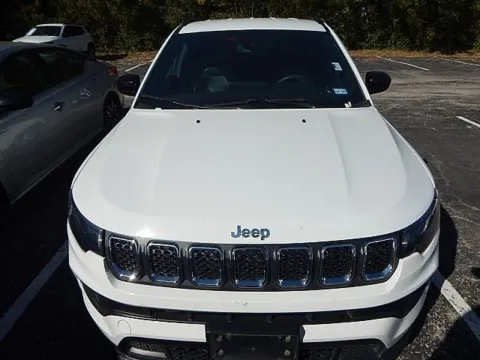 Photos of 2023 Jeep Compass Latitude for sale in Kansas City, MO at Jeremy Franklin Mitsubishi