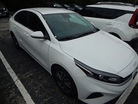 More photos of 2024 Kia Forte LXS at Jeremy Franklin Mitsubishi, MO