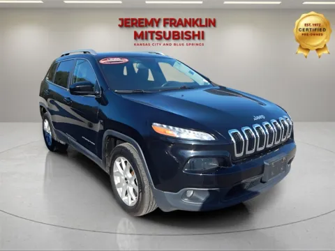 Black 2018 Jeep Cherokee Latitude for sale in Kansas City, MO