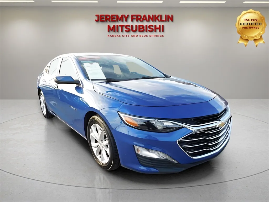 Used 2023 Chevrolet Malibu 1LT with VIN 1G1ZD5ST5PF210058 for sale in Kansas City