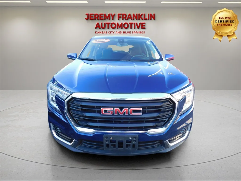 Photos of 2022 GMC Terrain SLE for sale in Blue Springs, MO at Jeremy Franklin Automotive of Blue Springs