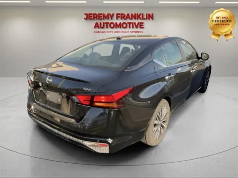 Another view of 2024 Nissan Altima 2.5 SV for sale in Blue Springs, MO at Jeremy Franklin Automotive of Blue Springs