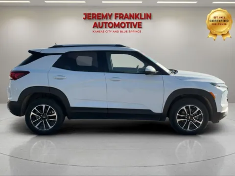 Photos of 2025 Chevrolet TrailBlazer LT for sale in Blue Springs, MO at Jeremy Franklin Automotive of Blue Springs