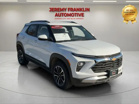 White 2025 Chevrolet TrailBlazer LT for sale in Blue Springs, MO