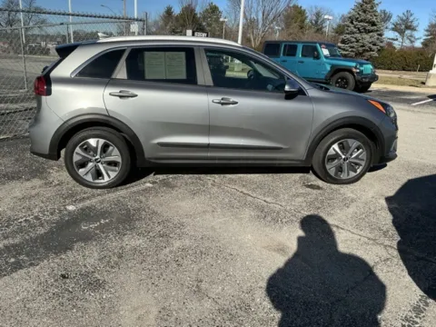 Photos of 2022 Kia Niro EV EX for sale in Blue Springs, MO at Jeremy Franklin Automotive of Blue Springs