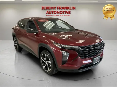 Red 2024 Chevrolet Trax 1RS for sale in Blue Springs, MO