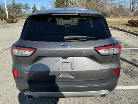 More photos of 2021 Ford Escape Hybrid SE at Jeremy Franklin Automotive of Blue Springs, MO