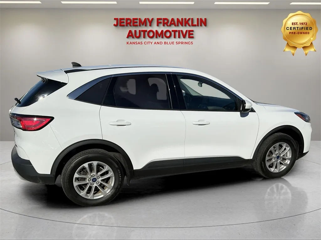 2021 Ford Escape Hybrid SE for sale in Blue Springs, MO