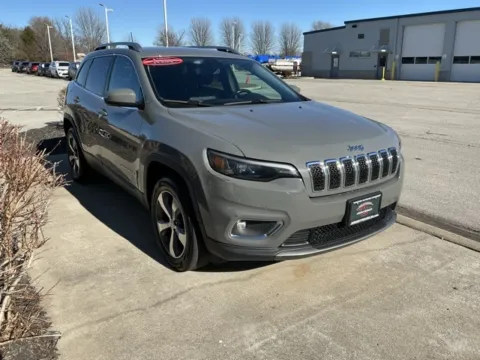 Gray 2019 Jeep Cherokee Limited for sale in Blue Springs, MO