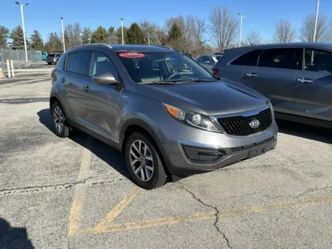 Silver 2015 Kia Sportage LX for sale in Blue Springs, MO