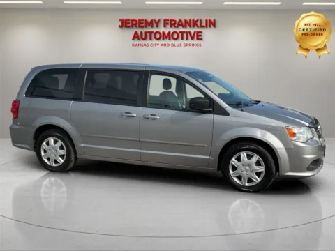 Photos of 2017 Dodge Grand Caravan SE for sale in Blue Springs, MO at Jeremy Franklin Automotive of Blue Springs