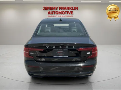 More photos of 2023 Volvo S60 Recharge Plug-In Hybrid T8 Plus Dark Theme at Jeremy Franklin Automotive of Blue Springs, MO