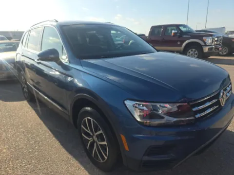 Photos of 2020 Volkswagen Tiguan 2.0T SE for sale in Blue Springs, MO at Jeremy Franklin Automotive of Blue Springs